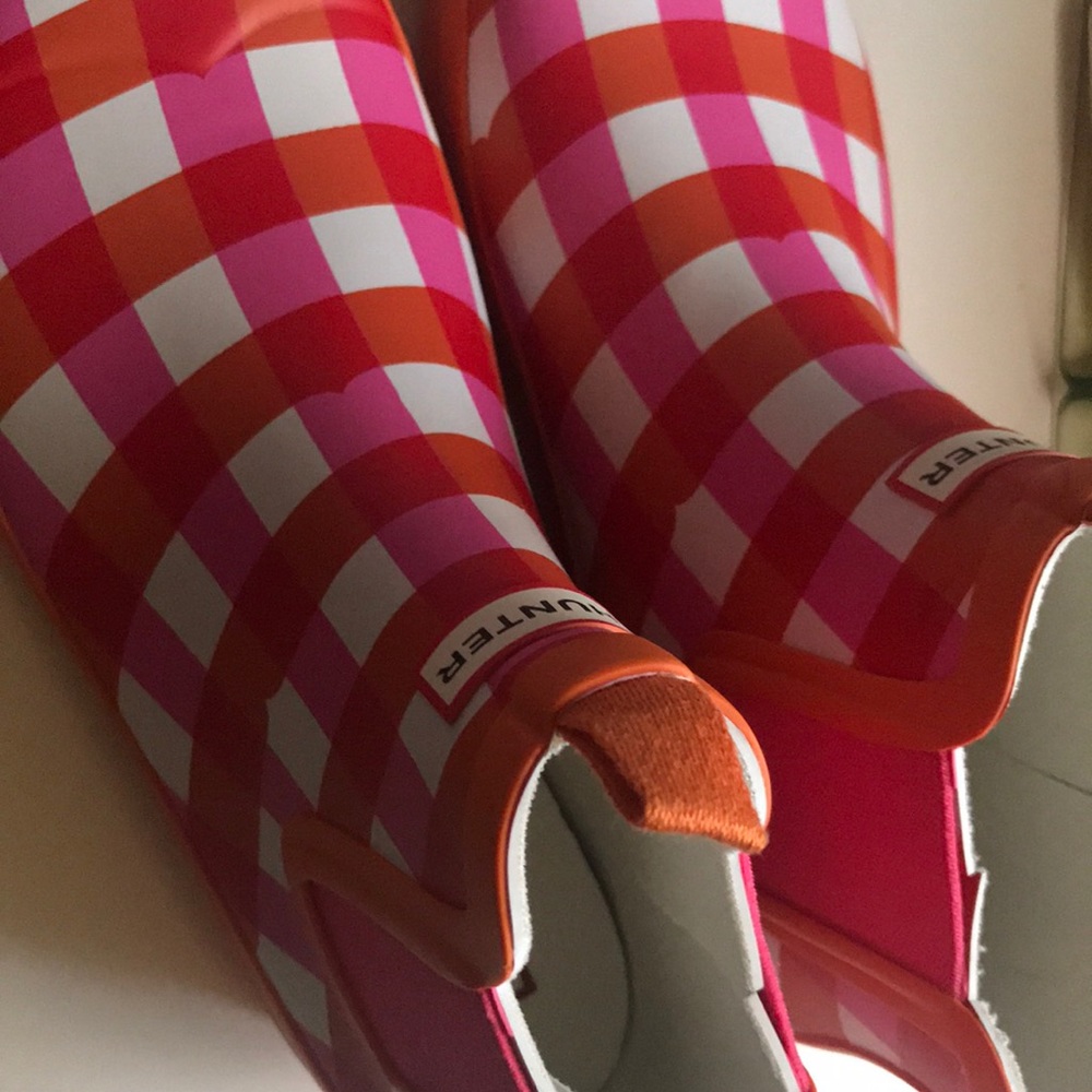 Original Hunter Chelsea Pink plaid rain boots